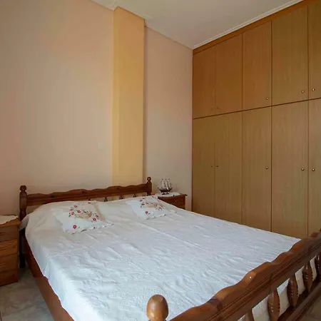 Tsirivakos Appartamento Mavrovoúnion